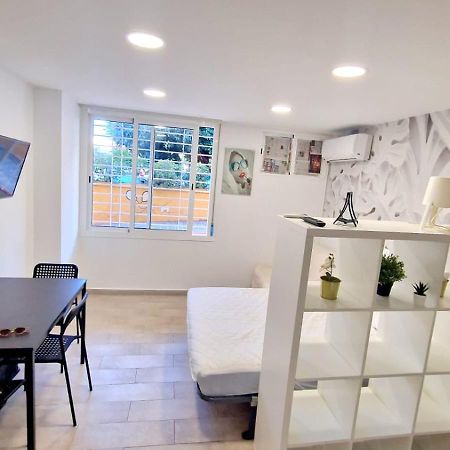 Benalmadena Playa Apartamentos مالقة المظهر الخارجي الصورة