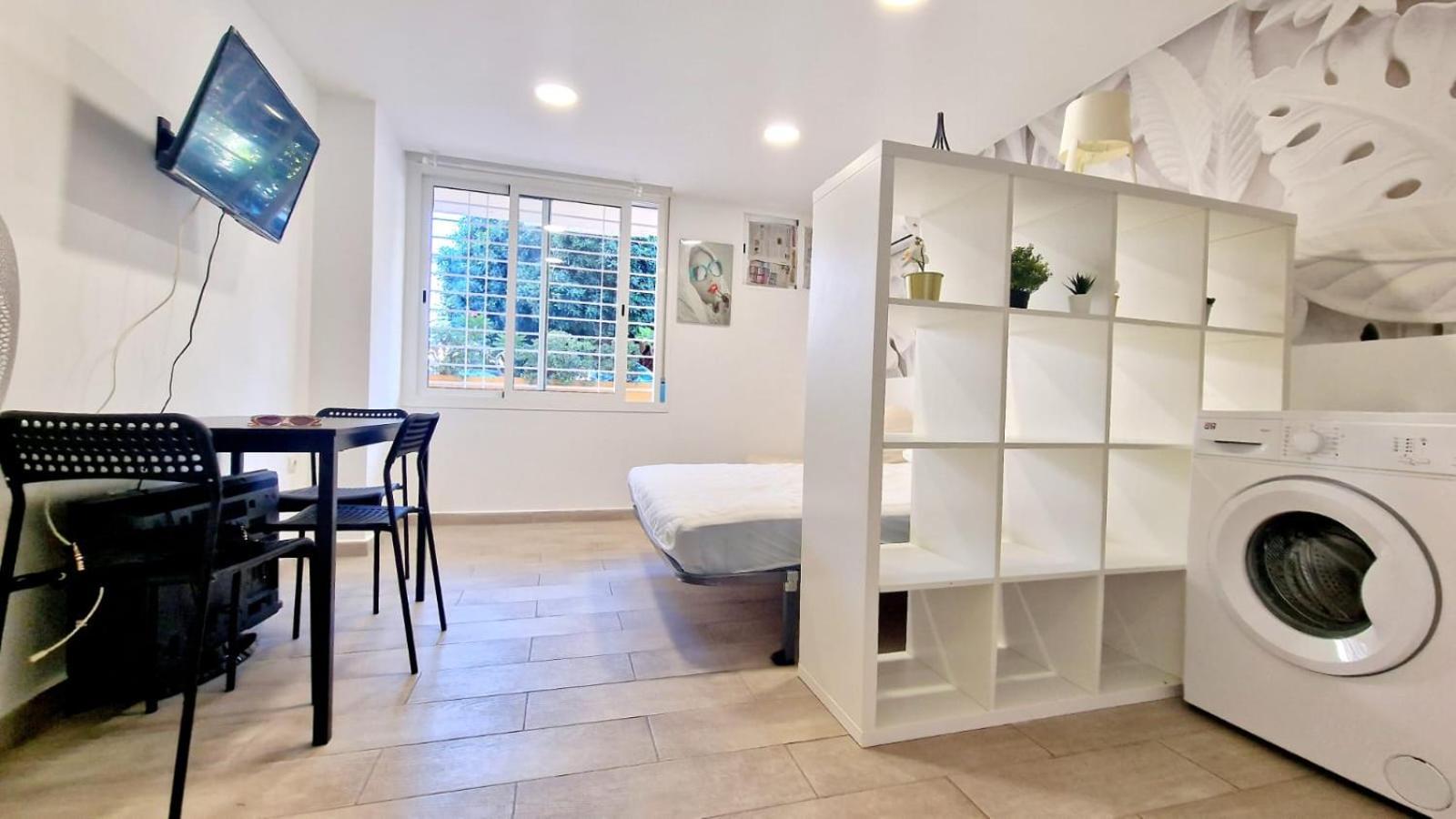 Benalmadena Playa Apartamentos مالقة المظهر الخارجي الصورة