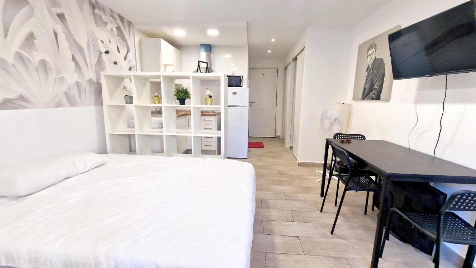 Benalmadena Playa Apartamentos مالقة المظهر الخارجي الصورة